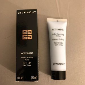 Givenchy - Color correcting primer
